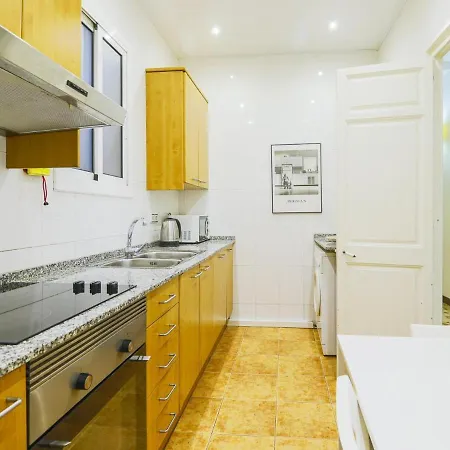 Be Barcelona Arco Del Triunfo Sunny Colors Apartment Exterior photo